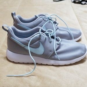 Nike roshe one